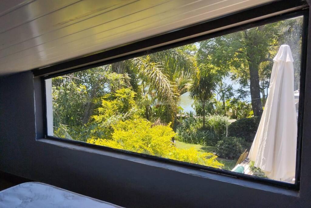 Guest Tiny House - Lake Side Apartment *